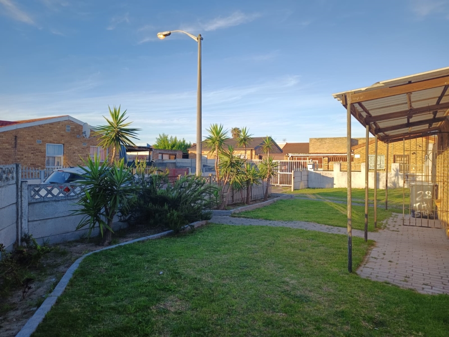To Let 2 Bedroom Property for Rent in Heather Park Western Cape